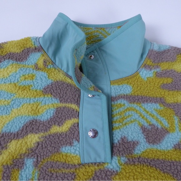 The North Face Camo Cragmont 1/4 Snap Jacket Relaxed Fit Fleece NWT Womens - Picture 2 of 9